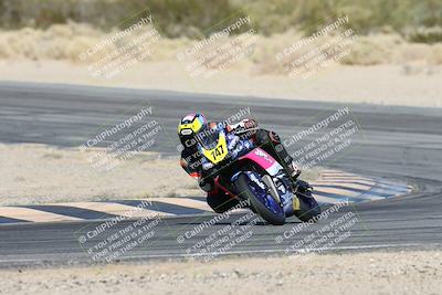 media/Dec-07-2025-CVMA (Sun) [[3e7d2de5dc]]/Race 9-Formula UL Shootout/